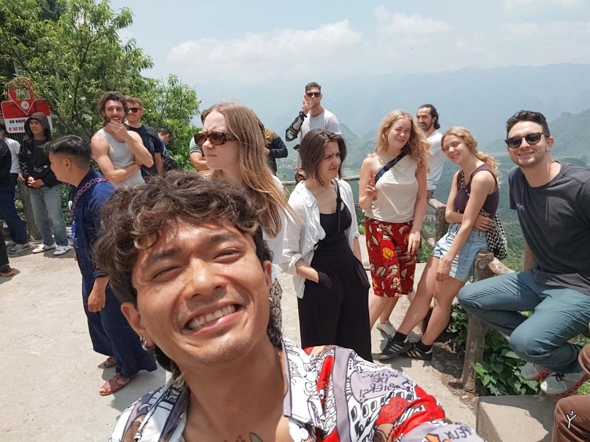 Ha Giang Lotus Hostel Motorbikes Tours Eksteriør bilde